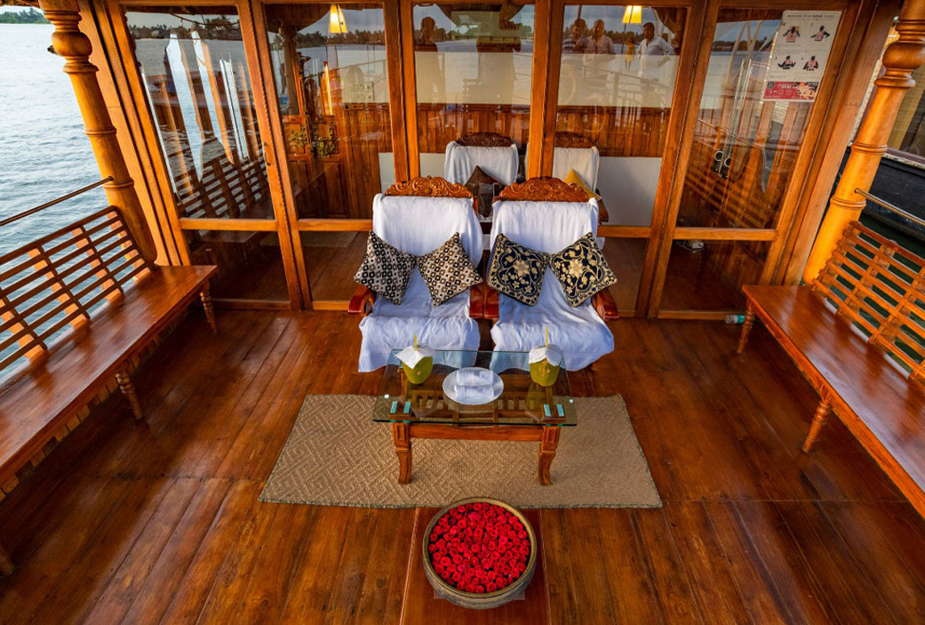 Premium Houseboats in allappuzha